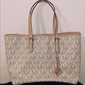 Michael Kors tote bag